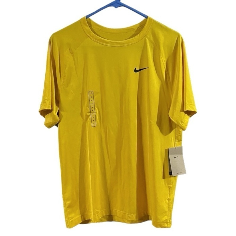 NWT Nike Dri-Fit T shirt Size Small - Picture 4 of 9